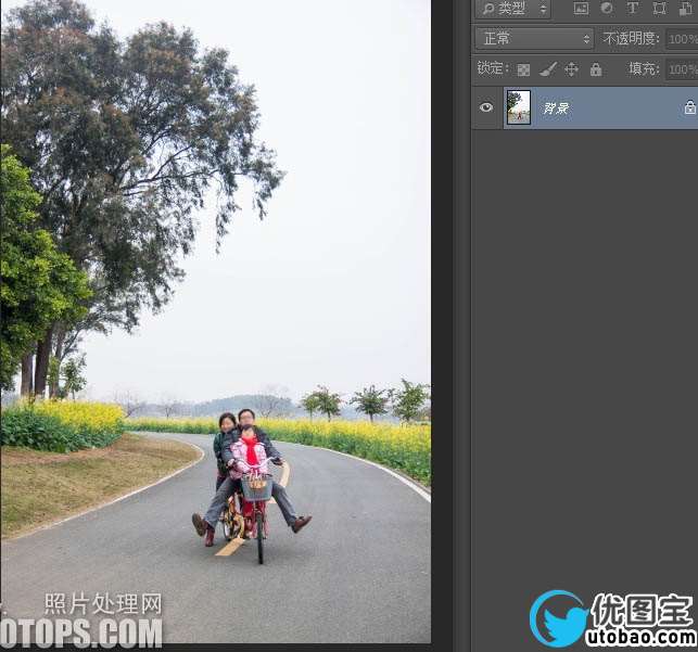 利用通道给春季泛白的外景图片加上蓝色天空