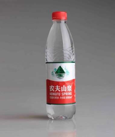 PS快速抠出矿泉水瓶 优图宝网 PS推荐教程