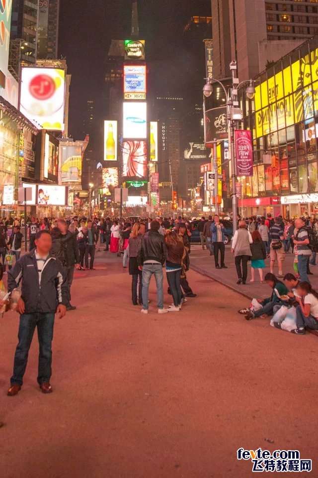 PS合成超酷未来女战士 优图宝 PS图片合成教程