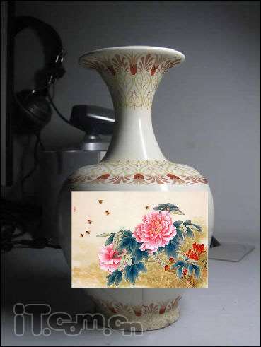 用PS为陶瓷花瓶添加富贵花开图案 优图宝 PS图片合成教程