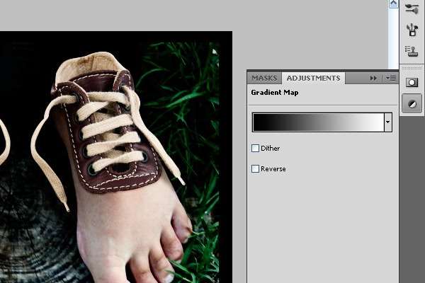 PS创意合成光脚鞋子 优图宝 PS图片合成教程