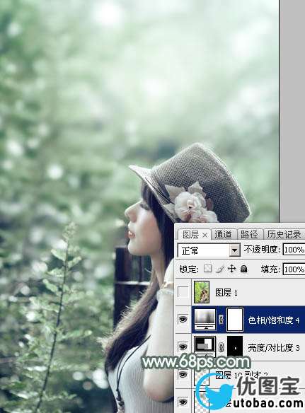 Photoshop打造柔和的古典墨绿色外景美女图片