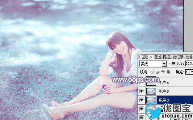 Photoshop给绿草中的美女加上梦幻的青色调