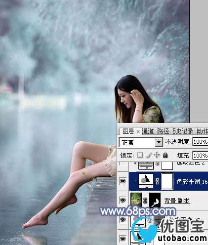 Photoshop打造梦幻的淡蓝色水景美女图片