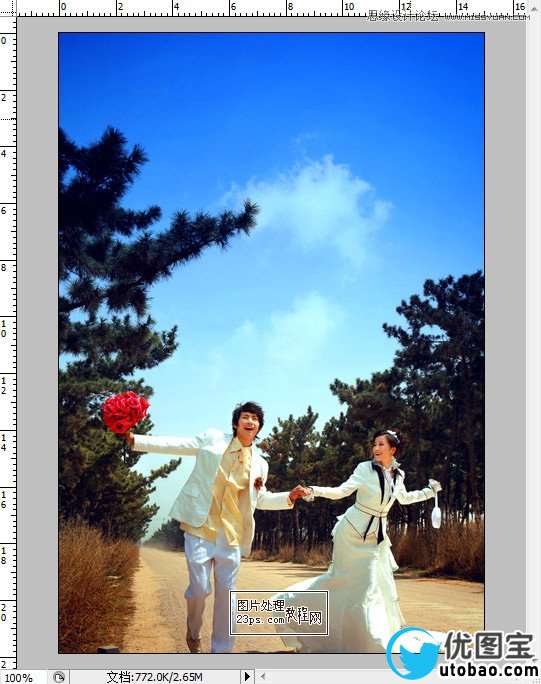 Photoshop调出清新蓝天外景婚纱照效果,PS教程,16xx8.com教程网