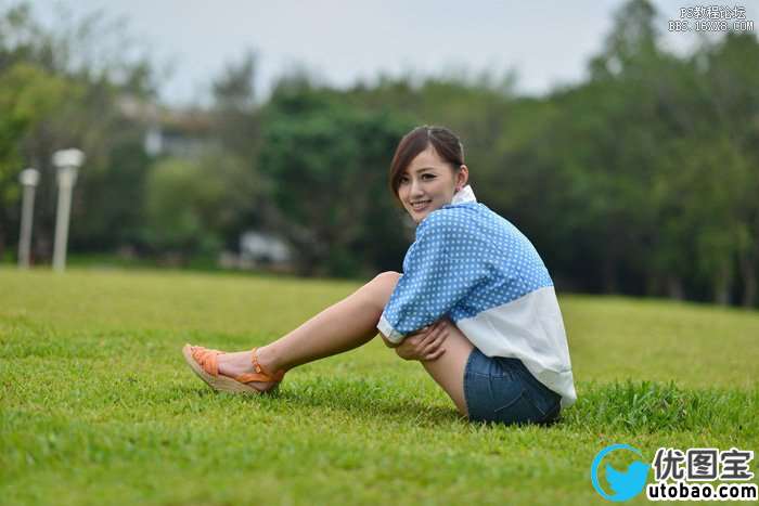 Photoshop给草地上的美女加上甜美的淡调蓝黄色
